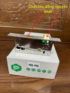 Khóa Protect PR8-PRO với các chi tiết bằng đồng